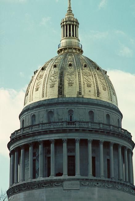 West Virginia State Capitol, Capitol dome
